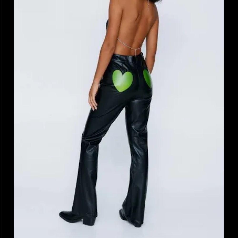 Nasty gal heart pants size 6 new